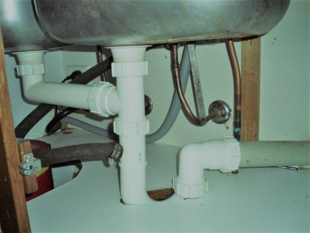 kitchen sink drain unclogging